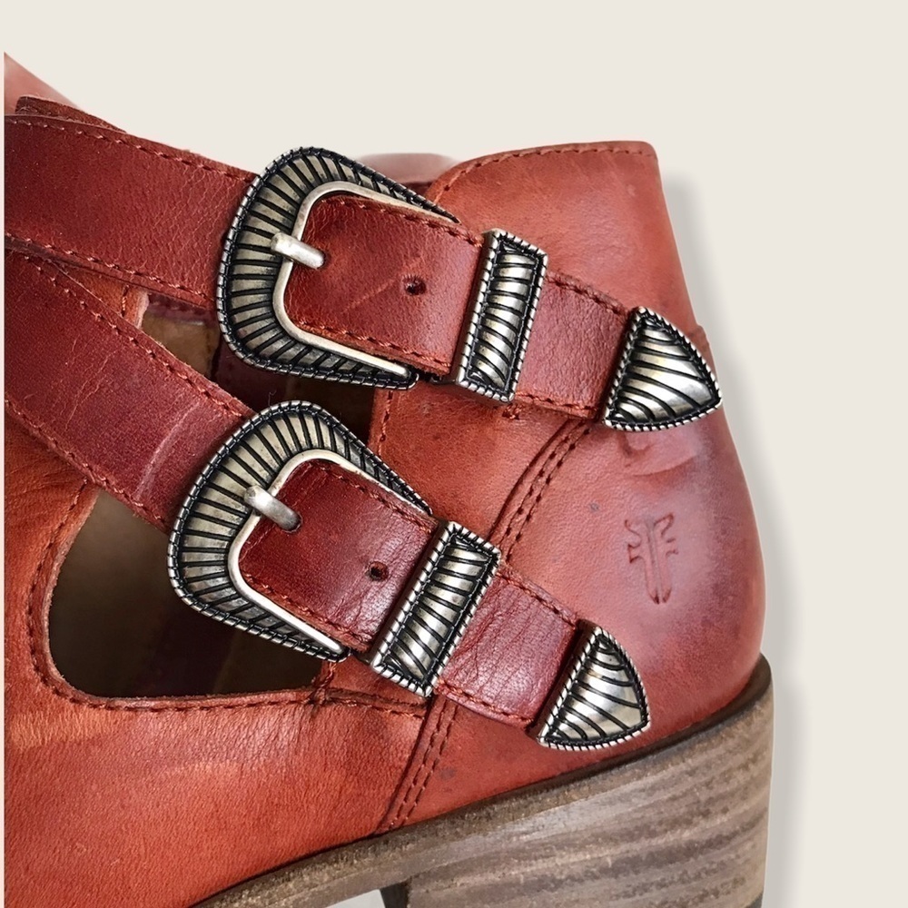 Frye Ray Leather Belt Western Shootie/Ankle Bootie - Picture 12 of 16